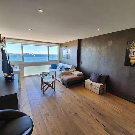 Апартаменты A 40 M De La Plage, Climatisation, Wifi, Vue Mer, A Pied Ле-Брюск
